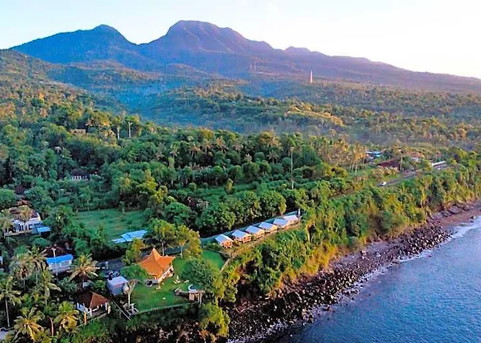 Bali Cliff Glamping 5* Ujung (Amlapura)