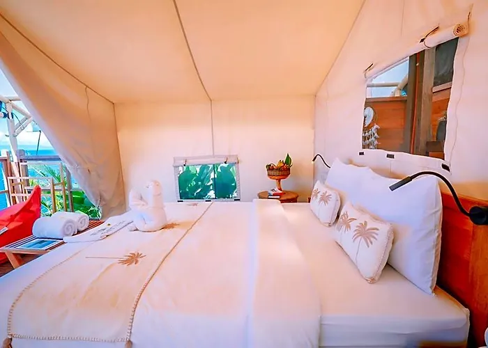 Bali Cliff Glamping 5*